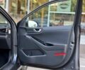 Сірий Хендай Ioniq, об'ємом двигуна 0 л та пробігом 81 тис. км за 12499 $, фото 79 на Automoto.ua