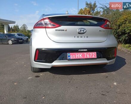 Серый Хендай Ioniq, объемом двигателя 0 л и пробегом 90 тыс. км за 13900 $, фото 13 на Automoto.ua