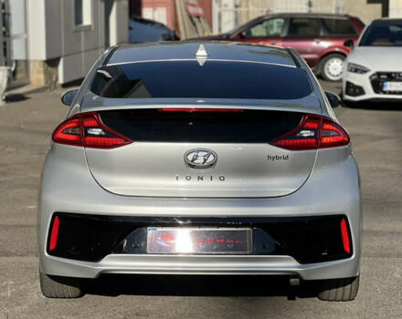 Сірий Хендай Ioniq, об'ємом двигуна 1.58 л та пробігом 134 тис. км за 15900 $, фото 9 на Automoto.ua