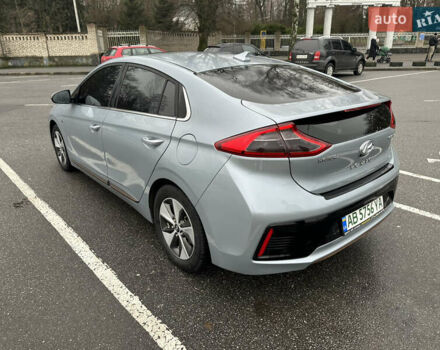Сірий Хендай Ioniq, об'ємом двигуна 0 л та пробігом 148 тис. км за 13600 $, фото 6 на Automoto.ua