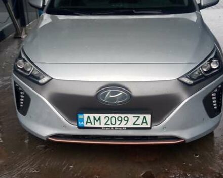 Сірий Хендай Ioniq, об'ємом двигуна 0 л та пробігом 120 тис. км за 13000 $, фото 4 на Automoto.ua