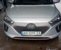 Сірий Хендай Ioniq, об'ємом двигуна 0 л та пробігом 120 тис. км за 13000 $, фото 4 на Automoto.ua