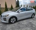 Серый Хендай Ioniq, объемом двигателя 1.58 л и пробегом 242 тыс. км за 11999 $, фото 1 на Automoto.ua