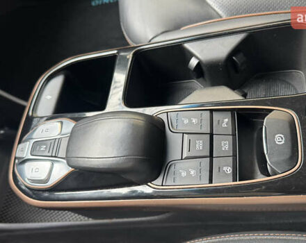 Серый Хендай Ioniq, объемом двигателя 0 л и пробегом 182 тыс. км за 15550 $, фото 14 на Automoto.ua