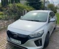 Сірий Хендай Ioniq, об'ємом двигуна 0 л та пробігом 85 тис. км за 13500 $, фото 1 на Automoto.ua
