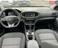 Серый Хендай Ioniq, объемом двигателя 1.6 л и пробегом 272 тыс. км за 12999 $, фото 6 на Automoto.ua