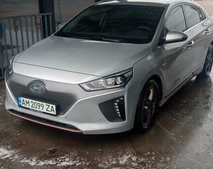 Сірий Хендай Ioniq, об'ємом двигуна 0 л та пробігом 120 тис. км за 13000 $, фото 1 на Automoto.ua