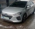 Сірий Хендай Ioniq, об'ємом двигуна 0 л та пробігом 120 тис. км за 13000 $, фото 1 на Automoto.ua
