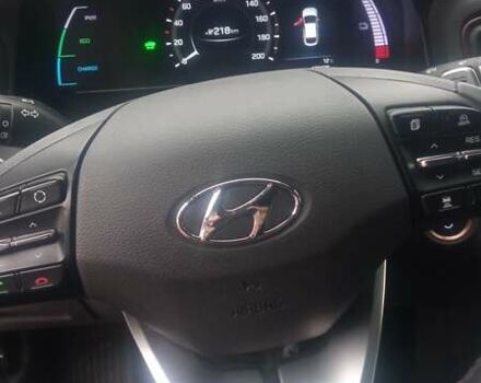 Сірий Хендай Ioniq, об'ємом двигуна 0 л та пробігом 120 тис. км за 13000 $, фото 11 на Automoto.ua