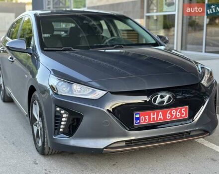 Сірий Хендай Ioniq, об'ємом двигуна 0 л та пробігом 81 тис. км за 12499 $, фото 6 на Automoto.ua