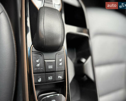 Серый Хендай Ioniq, объемом двигателя 0 л и пробегом 107 тыс. км за 12499 $, фото 46 на Automoto.ua