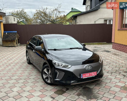 Серый Хендай Ioniq, объемом двигателя 0 л и пробегом 107 тыс. км за 12499 $, фото 54 на Automoto.ua
