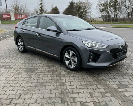 Серый Хендай Ioniq, объемом двигателя 0 л и пробегом 86 тыс. км за 13500 $, фото 6 на Automoto.ua