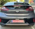 Сірий Хендай Ioniq, об'ємом двигуна 0 л та пробігом 81 тис. км за 12499 $, фото 2 на Automoto.ua