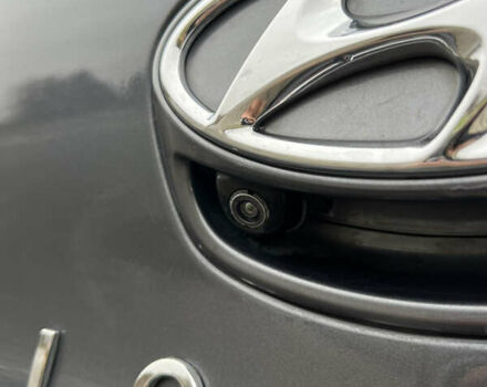 Серый Хендай Ioniq, объемом двигателя 0 л и пробегом 86 тыс. км за 13500 $, фото 10 на Automoto.ua