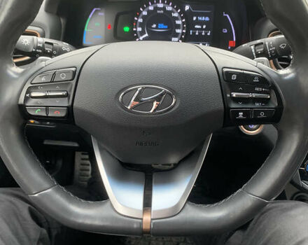 Серый Хендай Ioniq, объемом двигателя 0 л и пробегом 123 тыс. км за 13500 $, фото 13 на Automoto.ua