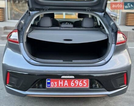 Сірий Хендай Ioniq, об'ємом двигуна 0 л та пробігом 81 тис. км за 12499 $, фото 89 на Automoto.ua
