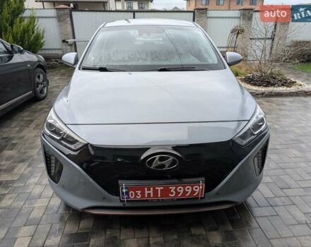 Серый Хендай Ioniq, объемом двигателя 0 л и пробегом 136 тыс. км за 12600 $, фото 3 на Automoto.ua