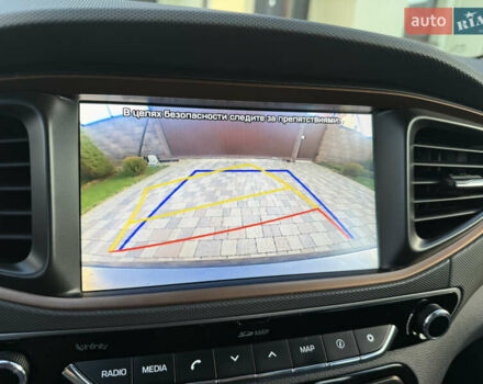 Серый Хендай Ioniq, объемом двигателя 0 л и пробегом 109 тыс. км за 13899 $, фото 42 на Automoto.ua