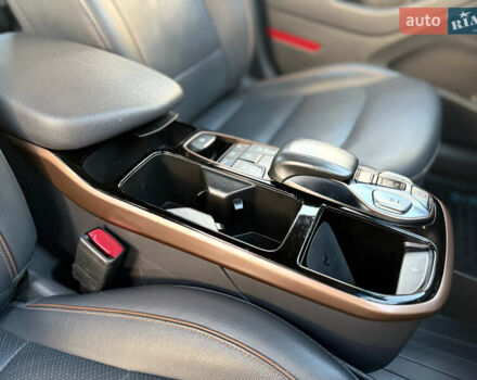 Серый Хендай Ioniq, объемом двигателя 0 л и пробегом 109 тыс. км за 13899 $, фото 35 на Automoto.ua
