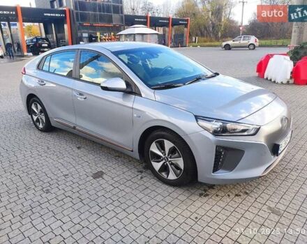 Хендай Ioniq 2018 в Полтаве на Automoto.ua Серый Хендай Ioniq, объемом двигателя 0 л и пробегом 114 тыс. км за 15100 $, фото 8 на Automoto.ua