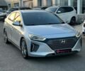 Серый Хендай Ioniq, объемом двигателя 1.58 л и пробегом 134 тыс. км за 15700 $, фото 1 на Automoto.ua