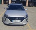 Серый Хендай Ioniq, объемом двигателя 0 л и пробегом 100 тыс. км за 10800 $, фото 1 на Automoto.ua