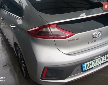 Сірий Хендай Ioniq, об'ємом двигуна 0 л та пробігом 120 тис. км за 13000 $, фото 2 на Automoto.ua