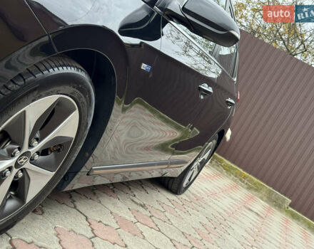 Серый Хендай Ioniq, объемом двигателя 0 л и пробегом 107 тыс. км за 12499 $, фото 44 на Automoto.ua