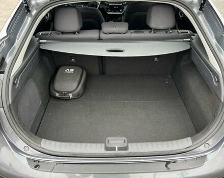 Серый Хендай Ioniq, объемом двигателя 0 л и пробегом 86 тыс. км за 13500 $, фото 22 на Automoto.ua