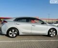 Серый Хендай Ioniq, объемом двигателя 0 л и пробегом 74 тыс. км за 16500 $, фото 1 на Automoto.ua