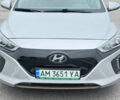 Серый Хендай Ioniq, объемом двигателя 0 л и пробегом 117 тыс. км за 13450 $, фото 2 на Automoto.ua