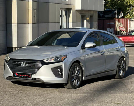 Сірий Хендай Ioniq, об'ємом двигуна 1.58 л та пробігом 134 тис. км за 15900 $, фото 5 на Automoto.ua