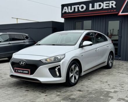 Сірий Хендай Ioniq, об'ємом двигуна 0 л та пробігом 143 тис. км за 12999 $, фото 8 на Automoto.ua
