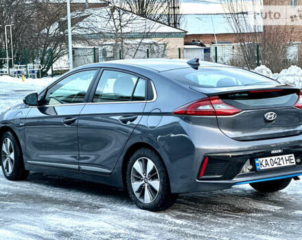 Серый Хендай Ioniq, объемом двигателя 1.6 л и пробегом 60 тыс. км за 19300 $, фото 32 на Automoto.ua