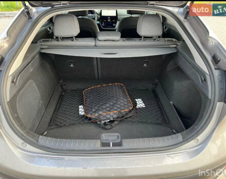 Сірий Хендай Ioniq, об'ємом двигуна 0 л та пробігом 110 тис. км за 14300 $, фото 19 на Automoto.ua