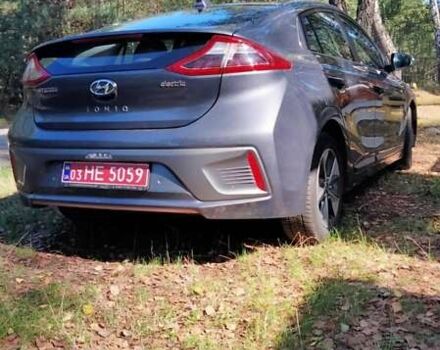 Серый Хендай Ioniq, объемом двигателя 0 л и пробегом 198 тыс. км за 13800 $, фото 9 на Automoto.ua