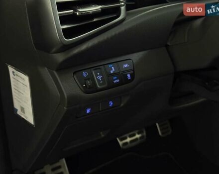 Серый Хендай Ioniq, объемом двигателя 0 л и пробегом 132 тыс. км за 15732 $, фото 14 на Automoto.ua