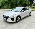 Серый Хендай Ioniq, объемом двигателя 0 л и пробегом 122 тыс. км за 14100 $, фото 1 на Automoto.ua