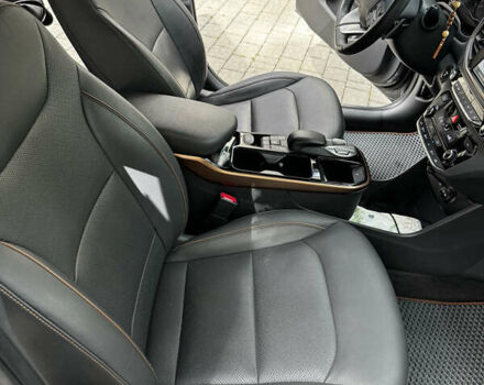 Серый Хендай Ioniq, объемом двигателя 0 л и пробегом 91 тыс. км за 15200 $, фото 5 на Automoto.ua