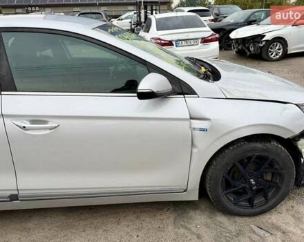 Сірий Хендай Ioniq, об'ємом двигуна 0 л та пробігом 125 тис. км за 6700 $, фото 15 на Automoto.ua
