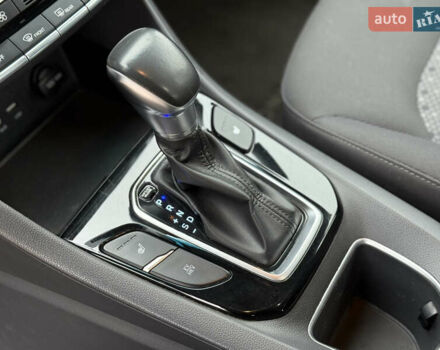 Сірий Хендай Ioniq, об'ємом двигуна 1.6 л та пробігом 88 тис. км за 14899 $, фото 16 на Automoto.ua