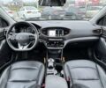 Сірий Хендай Ioniq, об'ємом двигуна 0 л та пробігом 143 тис. км за 12999 $, фото 16 на Automoto.ua