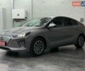 Серый Хендай Ioniq, объемом двигателя 0 л и пробегом 132 тыс. км за 15732 $, фото 3 на Automoto.ua
