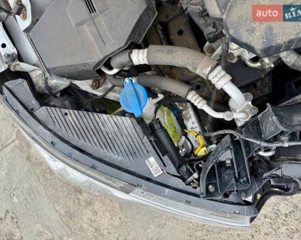 Сірий Хендай Ioniq, об'ємом двигуна 0 л та пробігом 125 тис. км за 6700 $, фото 18 на Automoto.ua