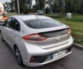 Серый Хендай Ioniq, объемом двигателя 0 л и пробегом 107 тыс. км за 13100 $, фото 4 на Automoto.ua
