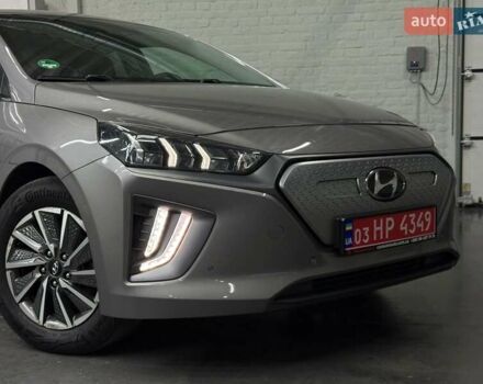 Серый Хендай Ioniq, объемом двигателя 0 л и пробегом 132 тыс. км за 15732 $, фото 1 на Automoto.ua