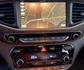 Серый Хендай Ioniq, объемом двигателя 0 л и пробегом 107 тыс. км за 13100 $, фото 24 на Automoto.ua