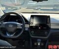 Серый Хендай Ioniq, объемом двигателя 1.6 л и пробегом 125 тыс. км за 15200 $, фото 5 на Automoto.ua