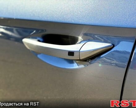 Серый Хендай Ioniq, объемом двигателя 1.6 л и пробегом 125 тыс. км за 15200 $, фото 2 на Automoto.ua